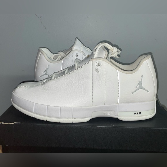 Jordan Team Elite 2 Low White Pure Platinum Men’s Size 8 - Picture 1 of 7